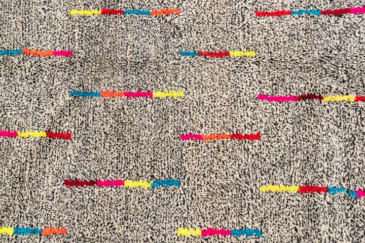 5' x 6' 6 Hand Knotted Moroccan Wool Rug