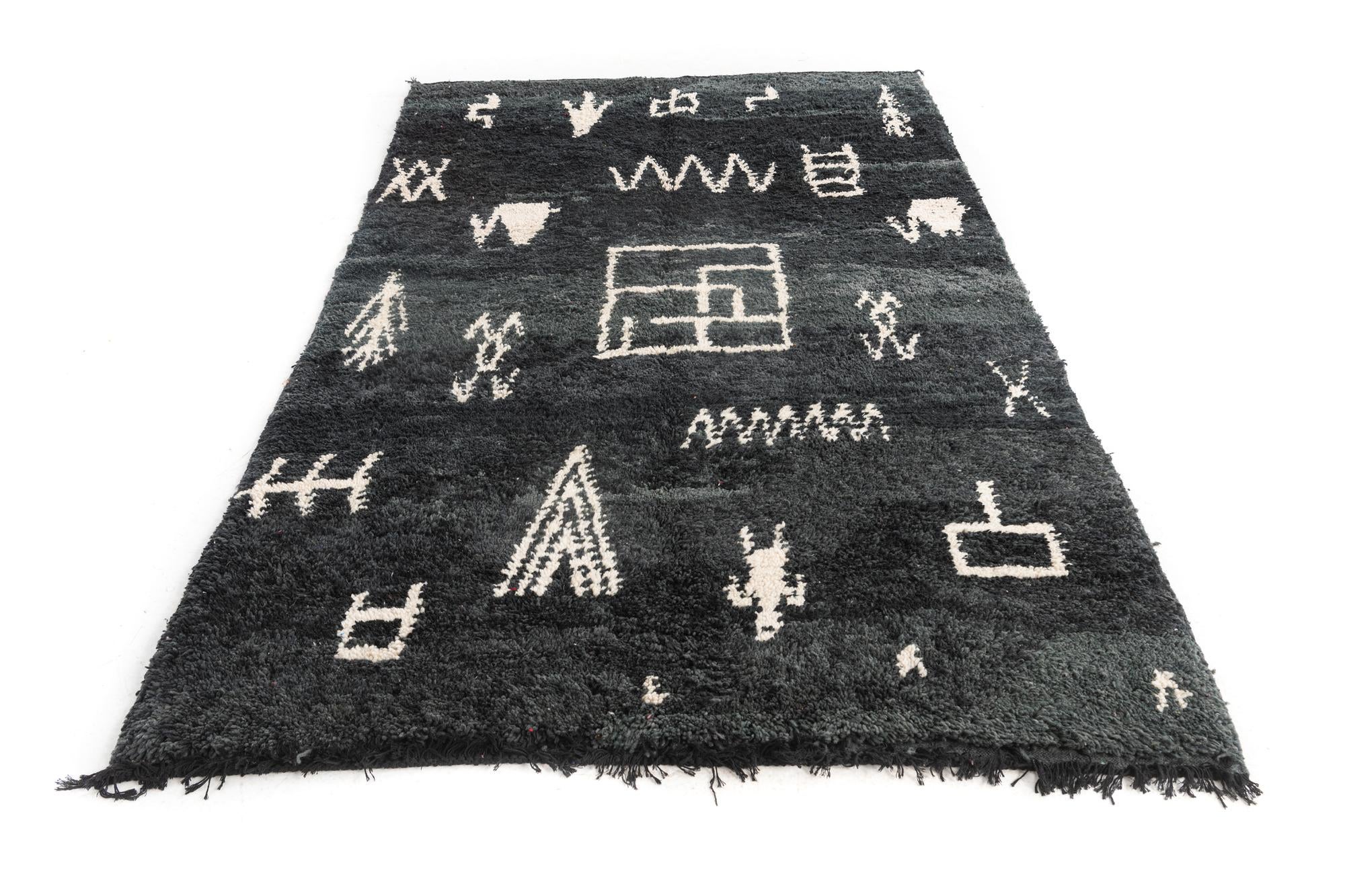 5' 2 x 8' 3 Hand Knotted Moroccan Wool Rug