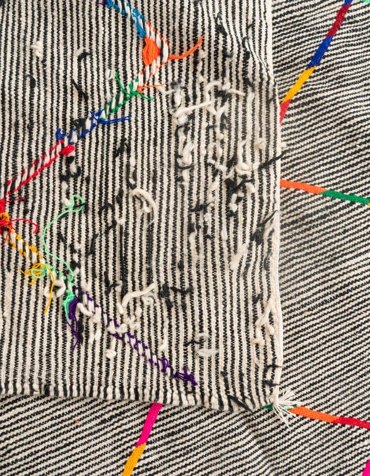 Detail image of 4' 10 x 8'  Hand Knotted Moroccan Wool Rug