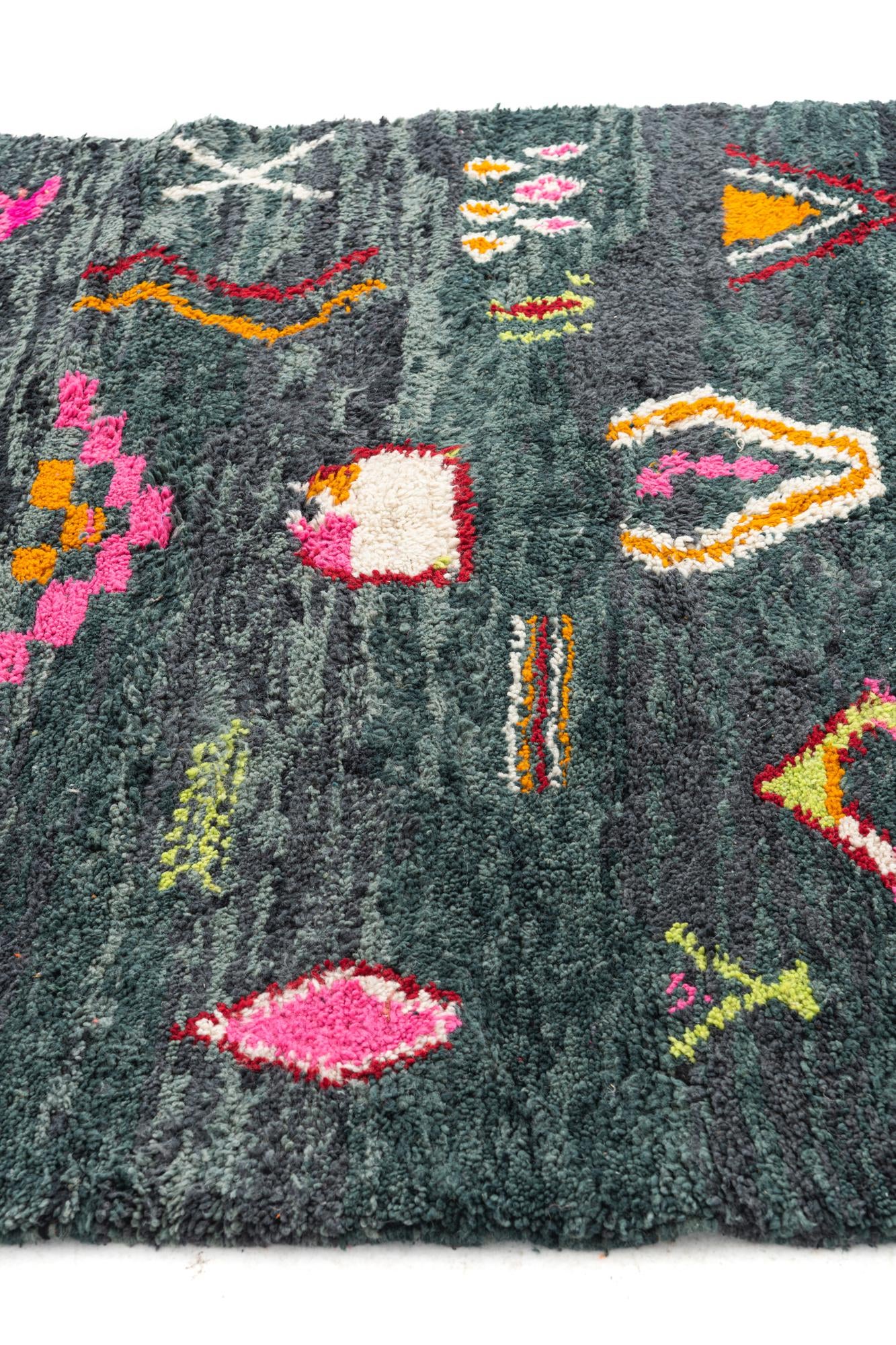5' x 7' 7 Hand Knotted Moroccan Wool Rug