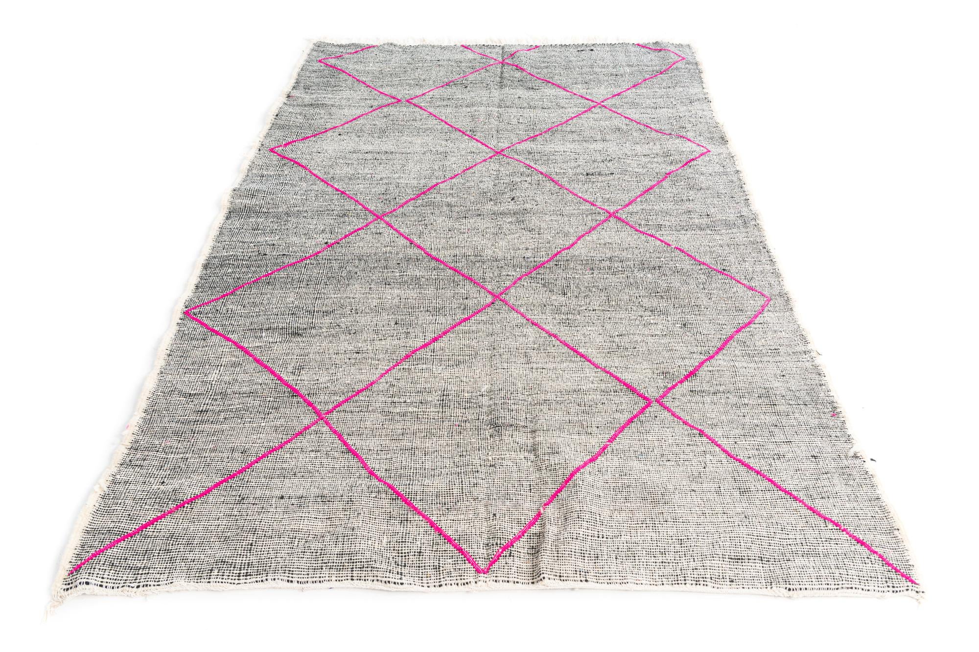 5' x 7' 8 Hand Knotted Moroccan Wool Rug