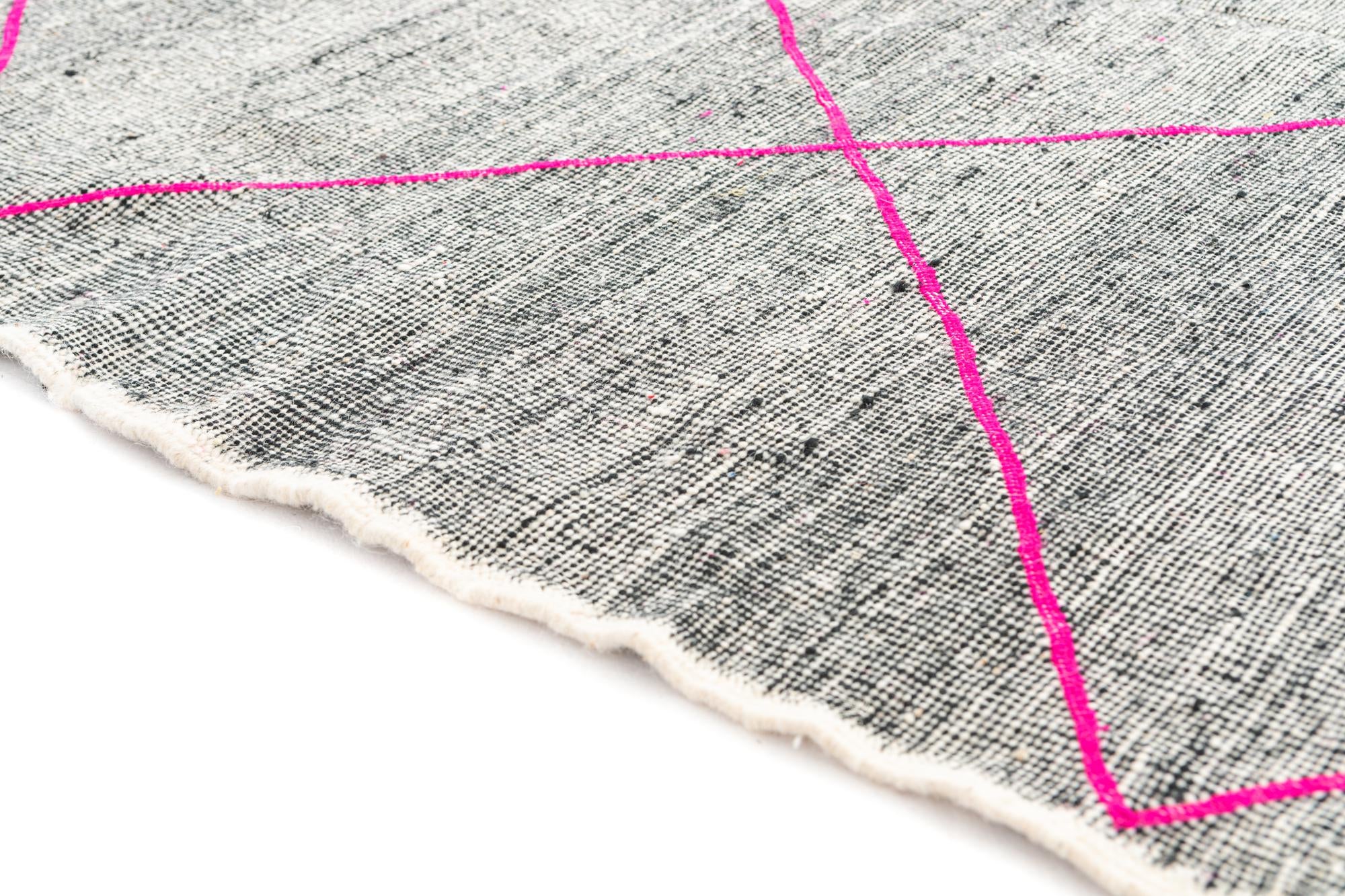 5' x 7' 8 Hand Knotted Moroccan Wool Rug