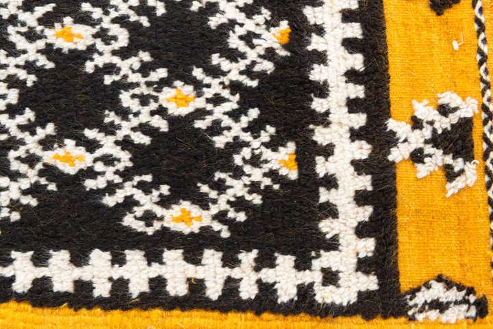 4' 7 x 8' Hand Knotted Moroccan Oriental Wool Rug