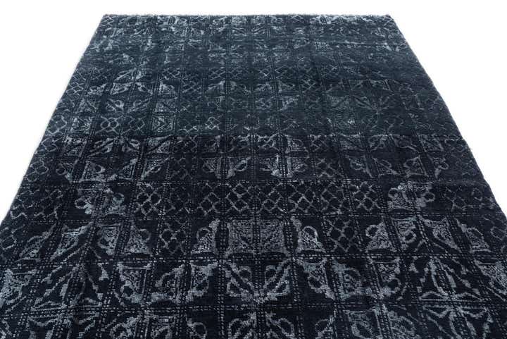 6' x 9' Hand Knotted Moroccan Rug