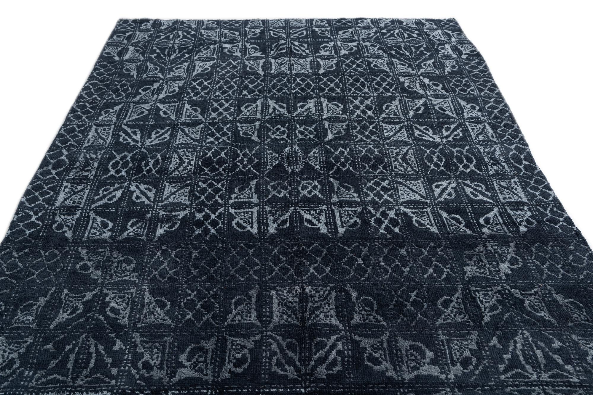 5' 10 x 8' 10 Hand Knotted Moroccan Rug