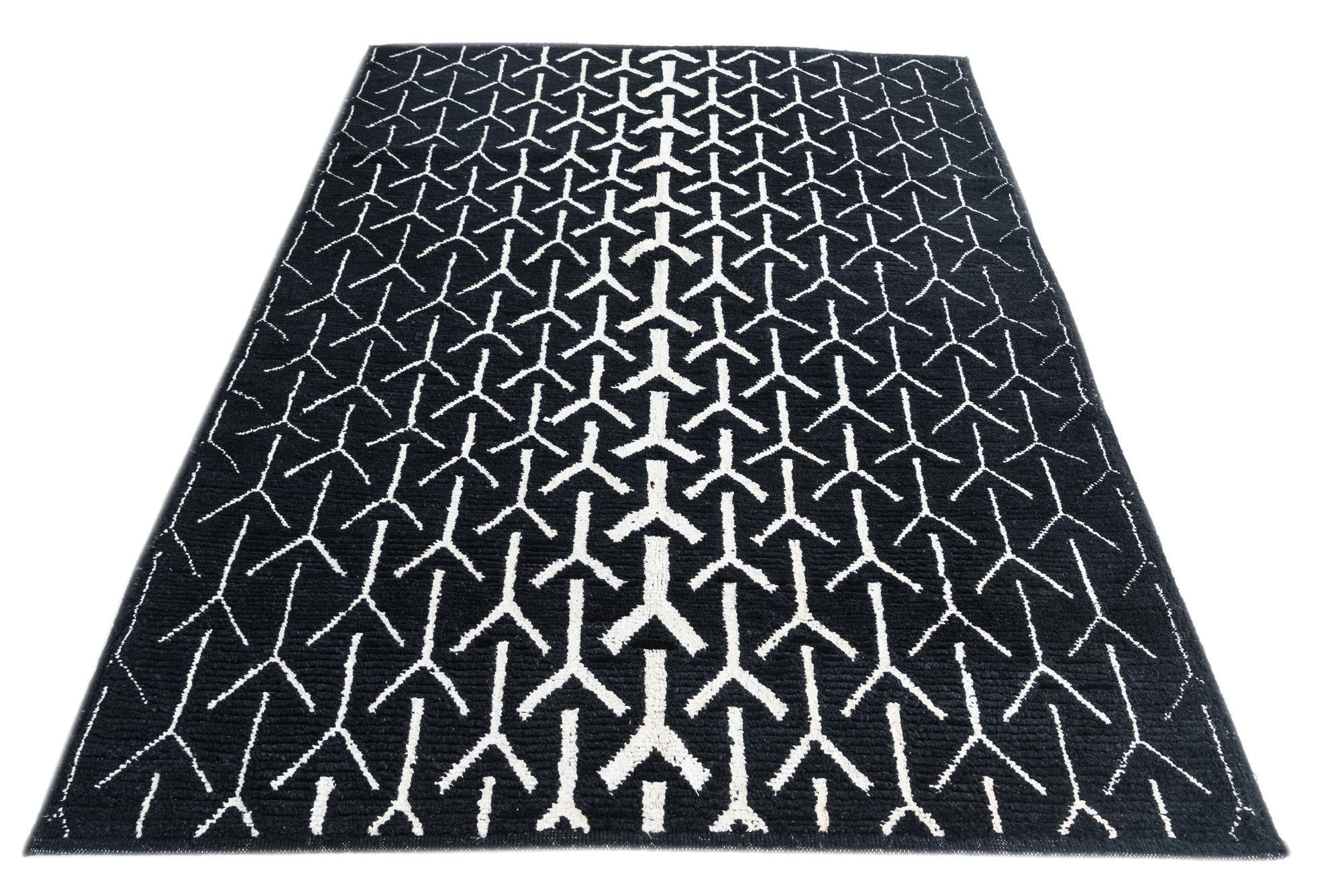 5' 10 x 8' 2 Hand Knotted Moroccan Wool Rug