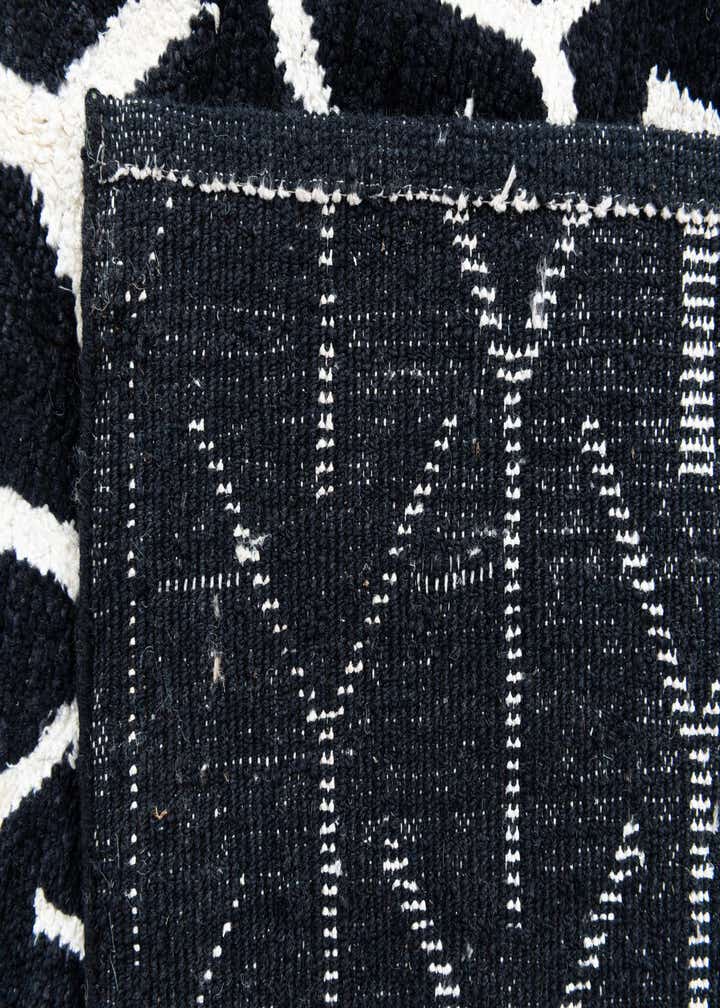 5' 10 x 8' 2 Hand Knotted Moroccan Wool Rug