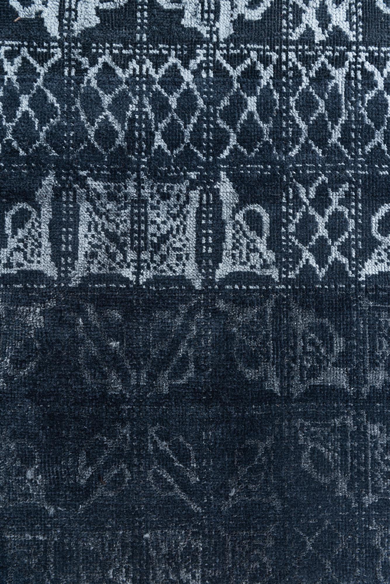 5' 10 x 9' Hand Knotted Moroccan Rug