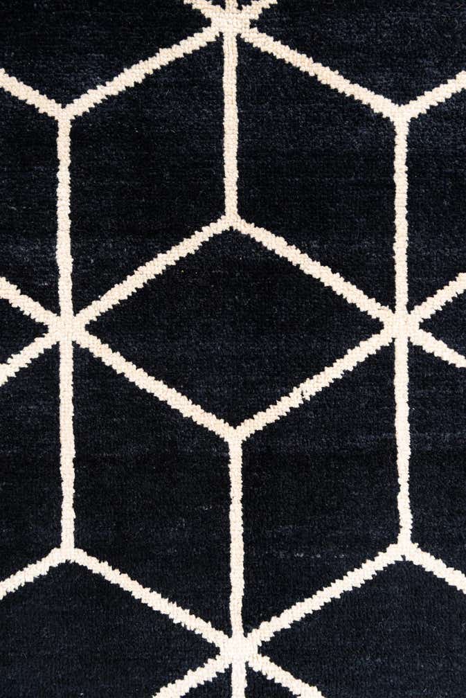 6' 8 x 10' 4 Hand Knotted Moroccan Wool Rug