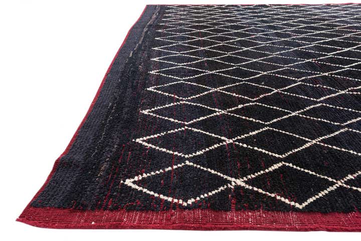 8' 7 x 10' 3 Hand Knotted Moroccan Wool Rug