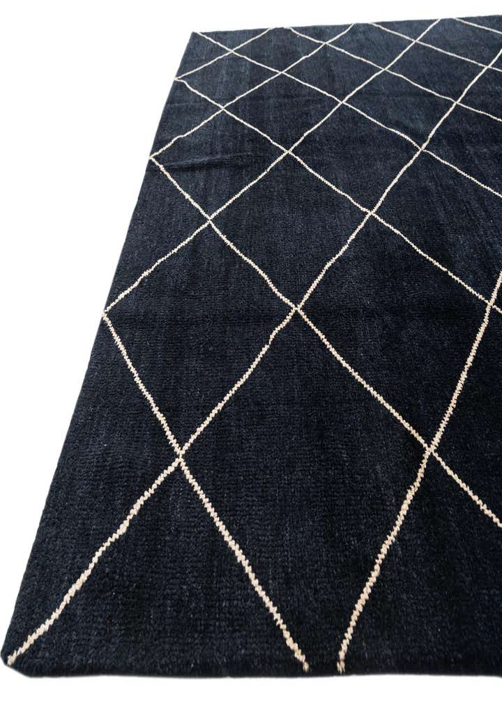 6' 8 x 10' Hand Knotted Moroccan Wool Rug