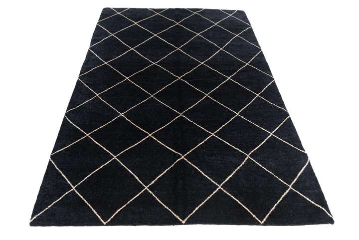 5' 7 x 8' 4 Hand Knotted Moroccan Wool Rug