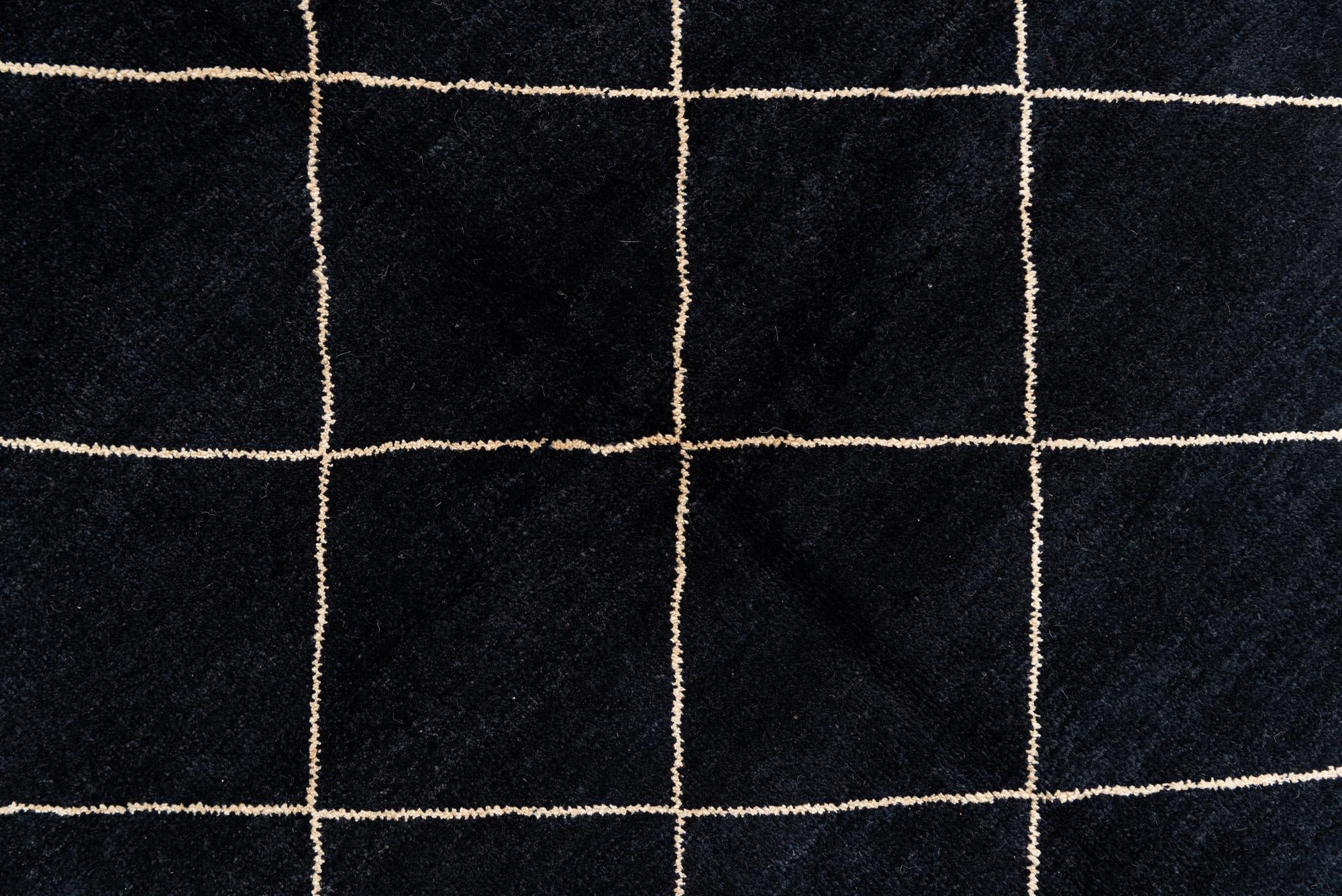5' 7 x 8' 4 Hand Knotted Moroccan Wool Rug