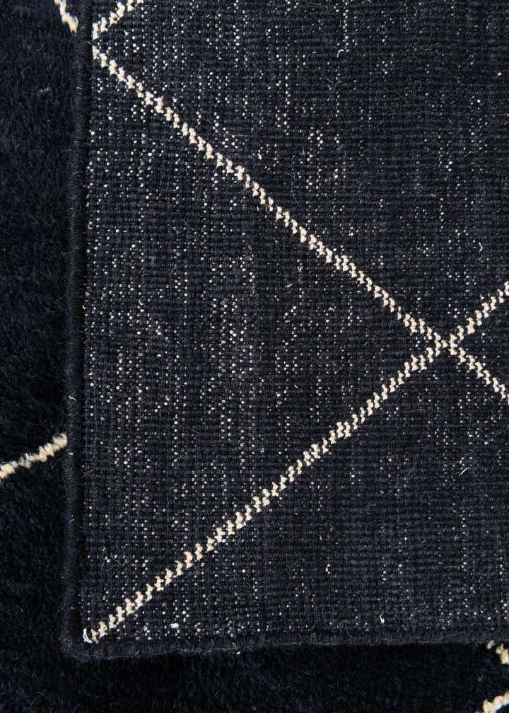 5' 6 x 8' 3 Hand Knotted Moroccan Wool Rug