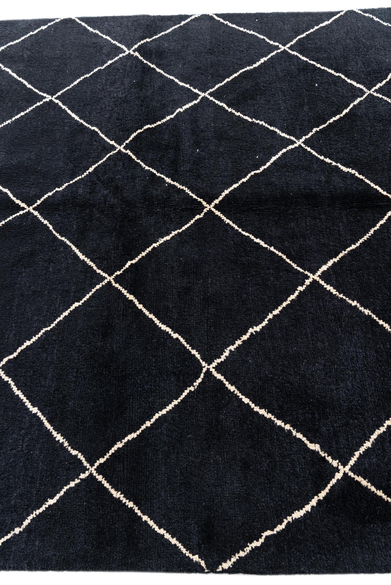 5' 7 x 8' Hand Knotted Moroccan Wool Rug