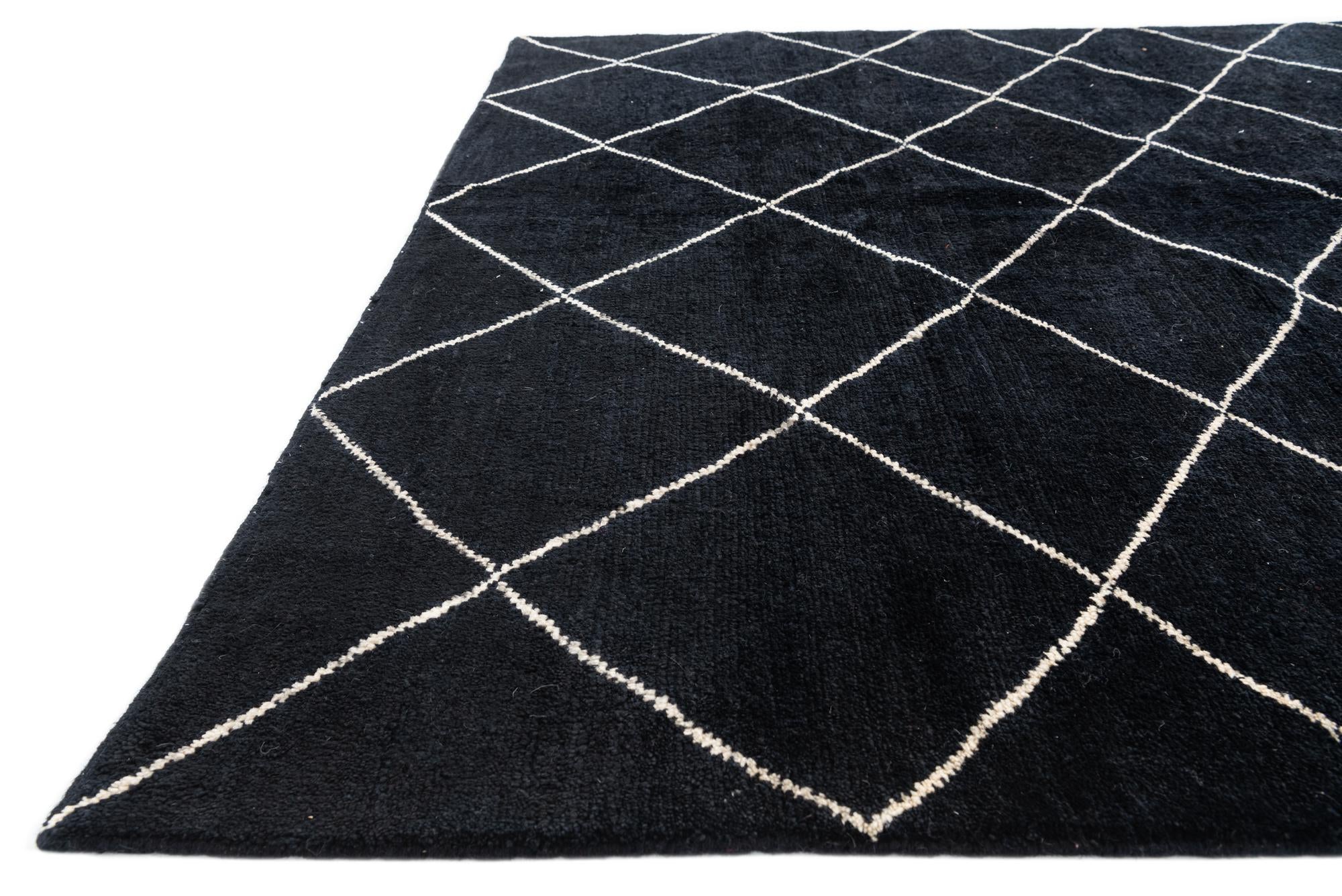 5' 6 x 7' 7 Hand Knotted Moroccan Wool Rug