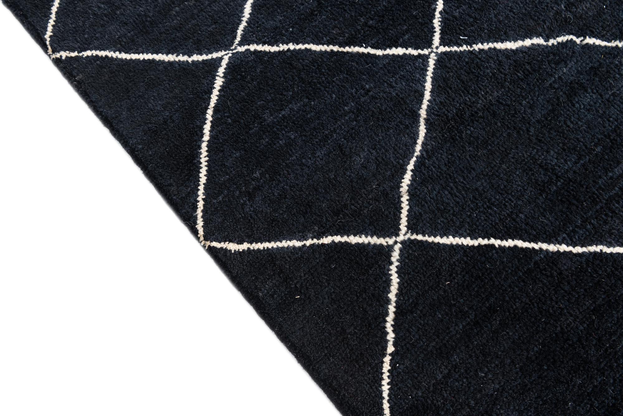 5' 6 x 7' 7 Hand Knotted Moroccan Wool Rug