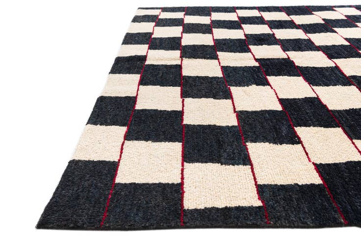 Detail image of 5' 2 x 6' 3 Hand Knotted Moroccan Wool Rug