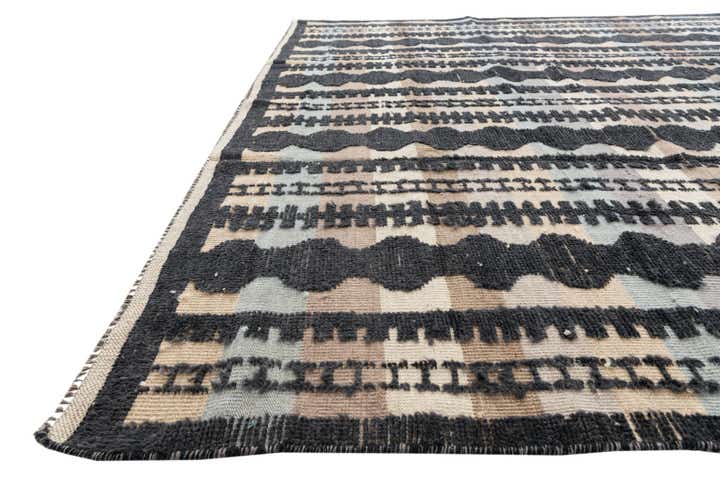 7' 9 x 10' 6 Hand Knotted Moroccan Wool Rug