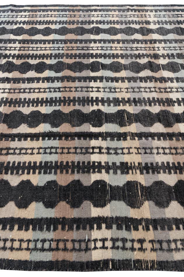 Detail image of 7' 9 x 10' 6 Hand Knotted Moroccan Wool Rug