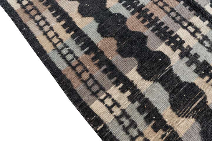 7' 9 x 10' 6 Hand Knotted Moroccan Wool Rug
