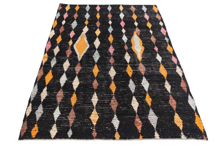 4' 9 x 6' 8 Hand Knotted Moroccan Wool Rug
