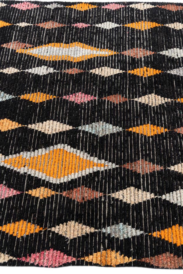 Detail image of 4' 9 x 6' 8 Hand Knotted Moroccan Wool Rug