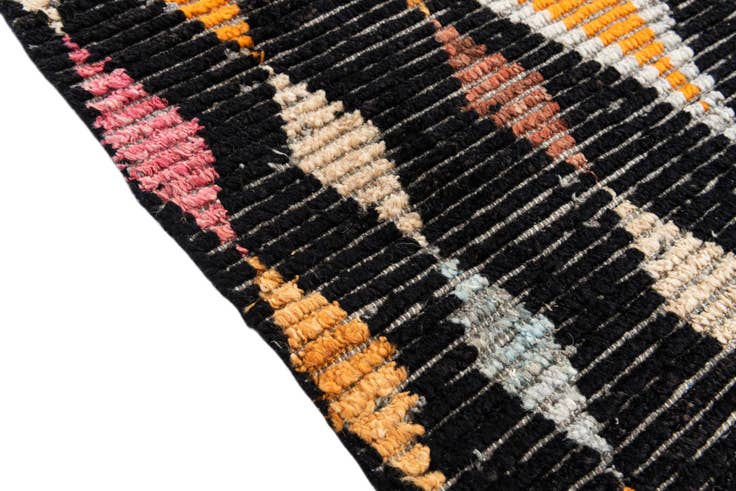 Detail image of 4' 9 x 6' 8 Hand Knotted Moroccan Wool Rug
