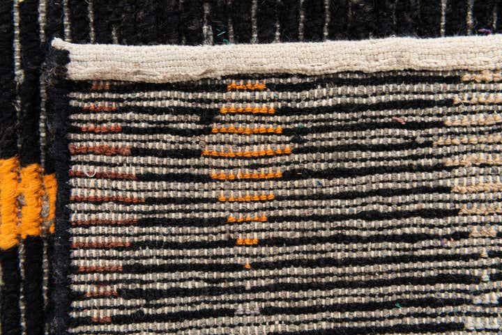 4' 9 x 6' 8 Hand Knotted Moroccan Wool Rug