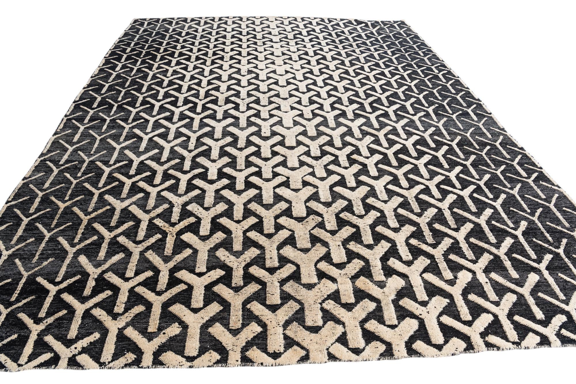 9' 1 x 11' 10 Hand Knotted Moroccan Wool Rug