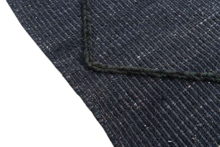 5' 5 x 8' Hand Knotted Moroccan Wool Rug