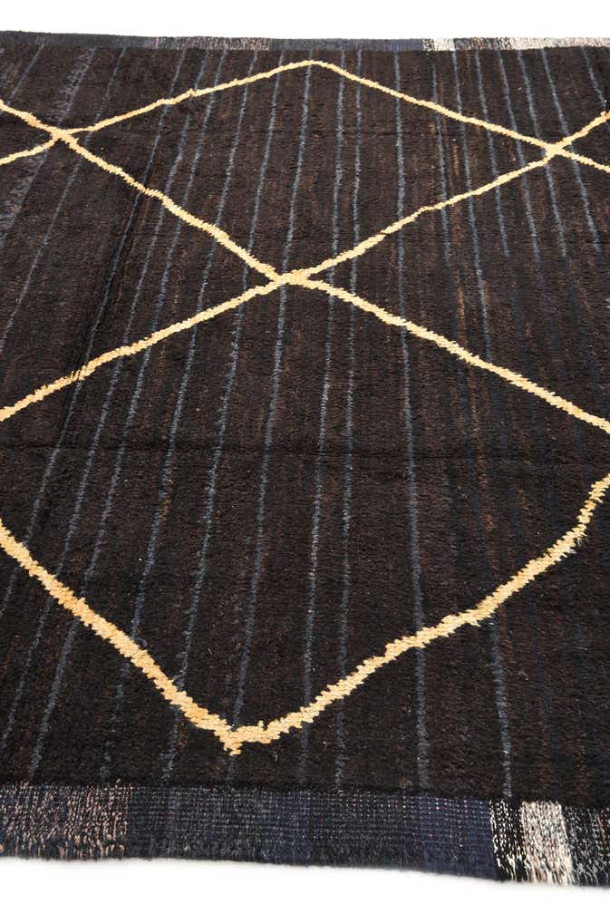 8' 5 x 10' Hand Knotted Moroccan Wool Rug
