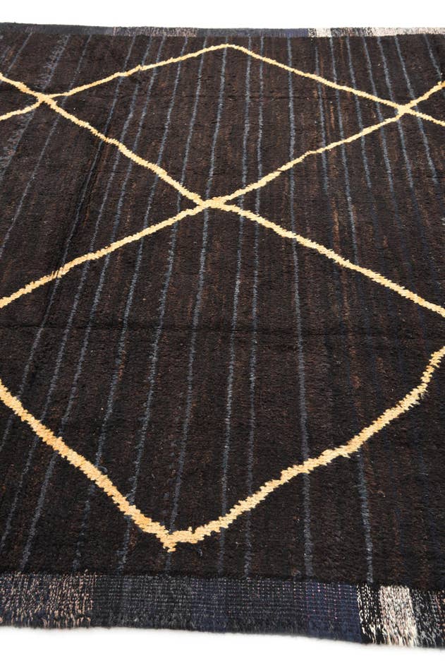 Detail image of 8' 5 x 10' Hand Knotted Moroccan Wool Rug