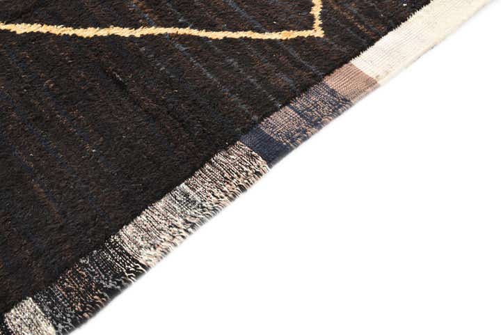 8' 5 x 10' Hand Knotted Moroccan Wool Rug