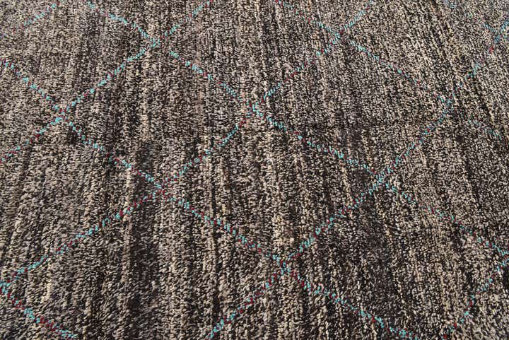 5' 2 x 8' 3 Hand Knotted Moroccan Wool Rug