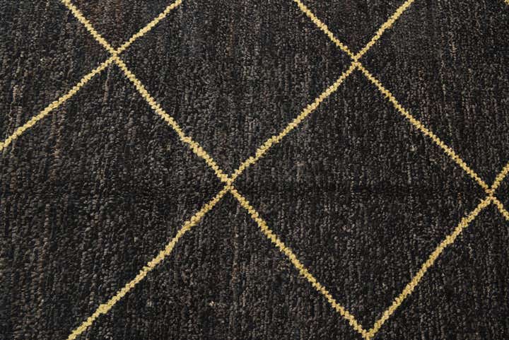 8' x 10' Hand Knotted Moroccan Wool Rug