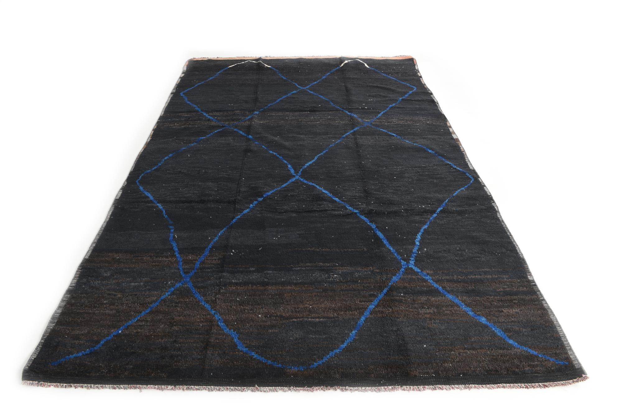8' 4 x 12' 9 Hand Knotted Moroccan Wool Rug