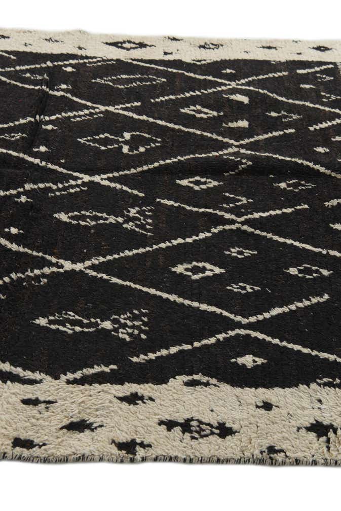 5' 3 x 8' 3 Hand Knotted Moroccan Wool Rug