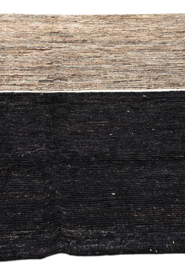 Detail image of 7' 2 x 10' 4 Hand Knotted Moroccan Wool Rug