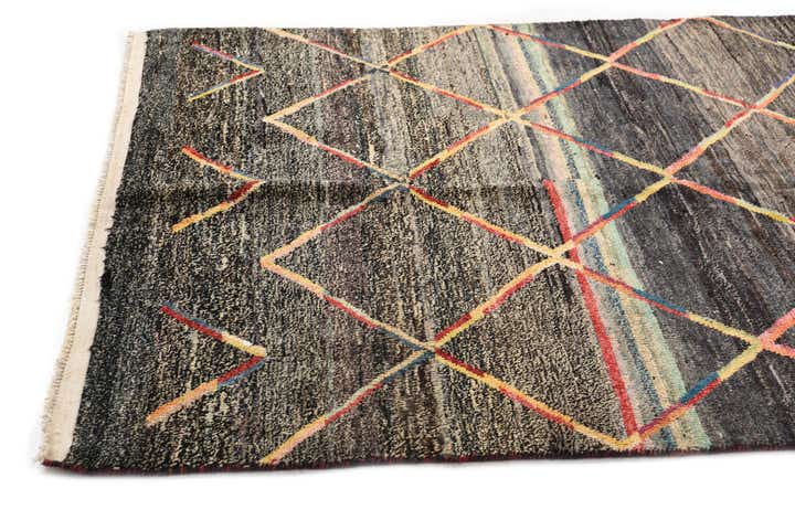 5' 6 x 8' 3 Hand Knotted Moroccan Wool Rug