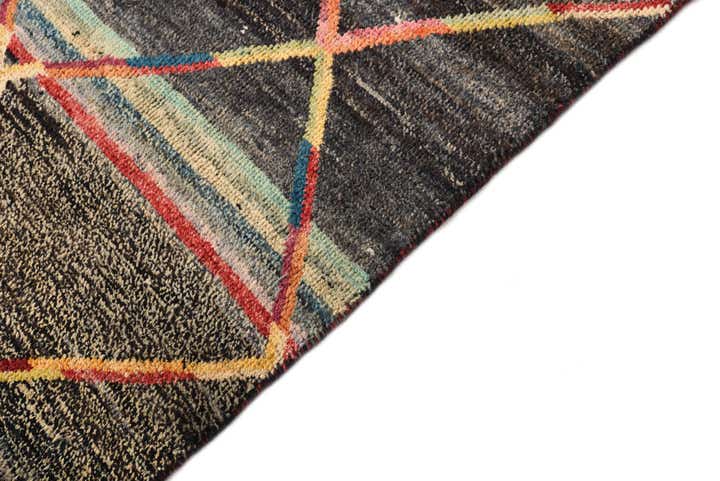 5' 6 x 8' 3 Hand Knotted Moroccan Wool Rug