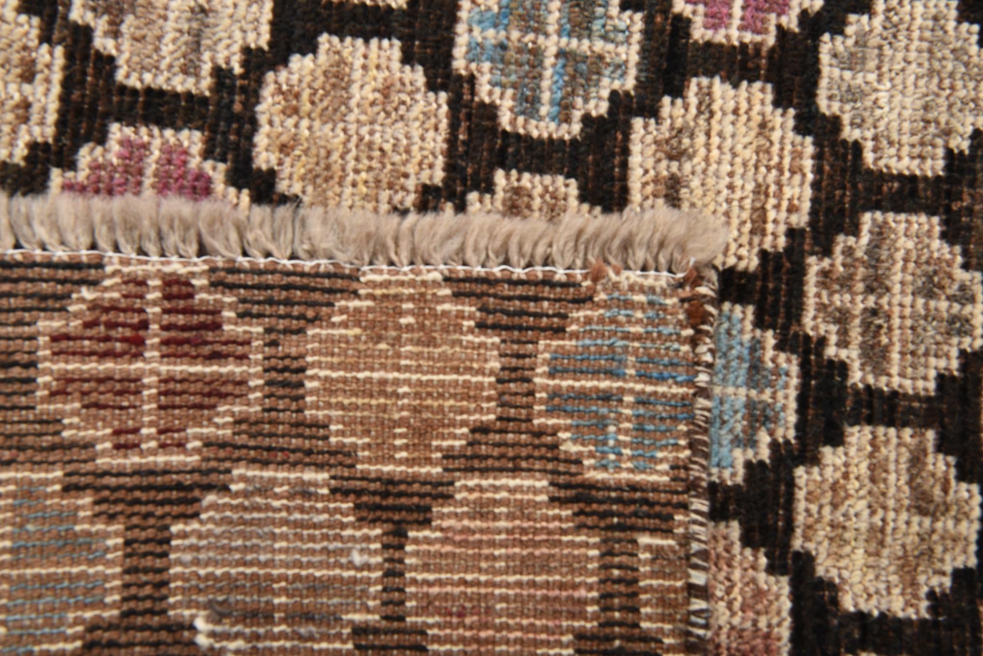 5' x 8' Hand Knotted Moroccan Wool Rug