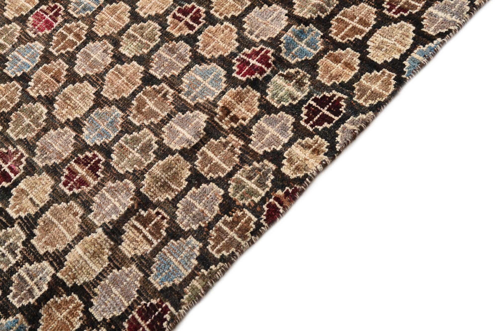 5' 10 x 8' 9 Hand Knotted Moroccan Wool Rug