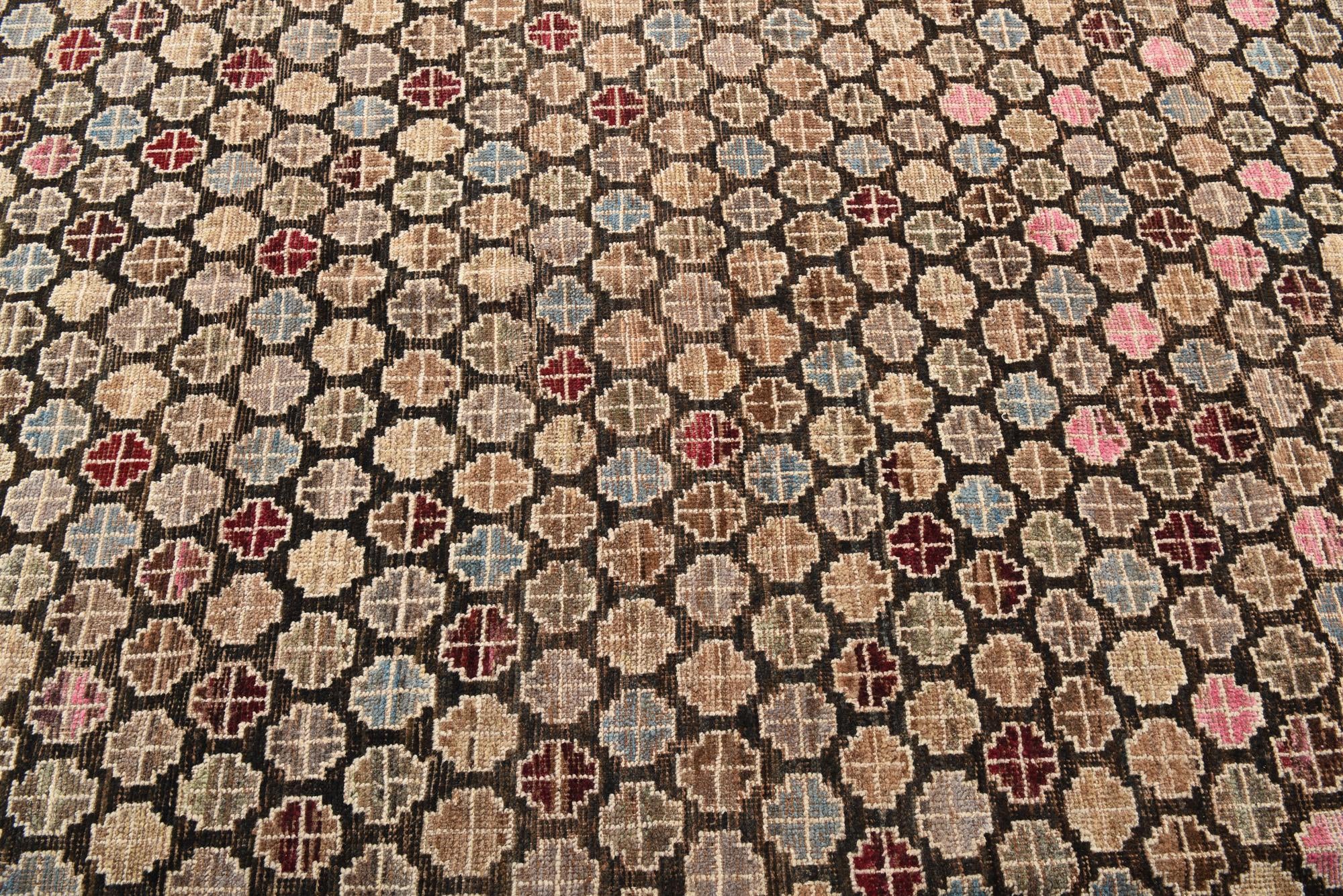 5' 10 x 8' 9 Hand Knotted Moroccan Wool Rug
