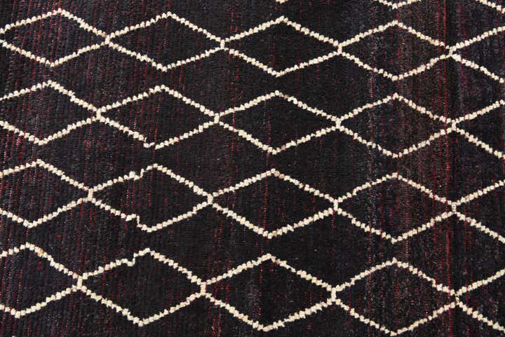 8' 6 x 10' 6 Hand Knotted Moroccan Wool Rug