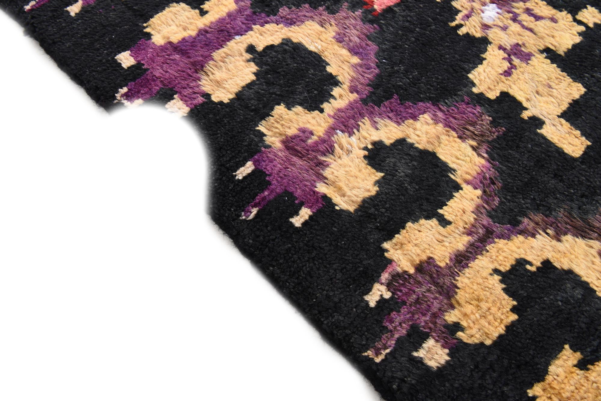 7' 9 x 9' 7 Hand Knotted Moroccan Wool Rug