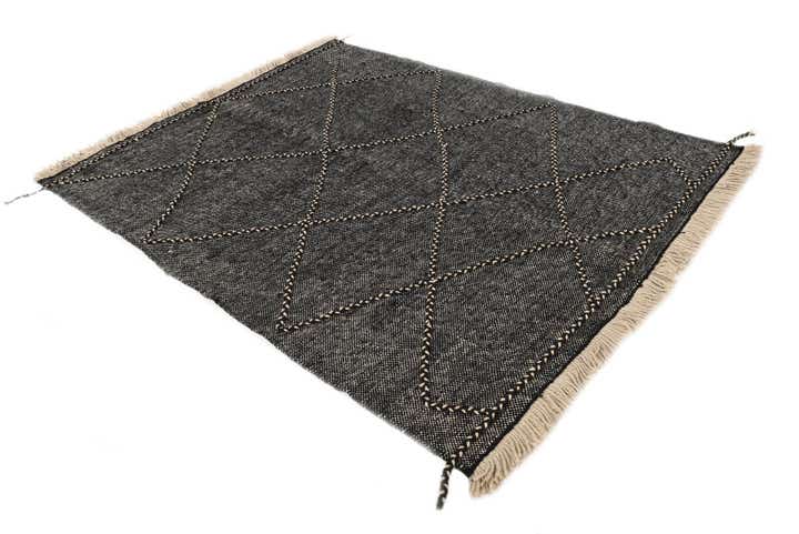 5' 10 x 7' 8 Hand Knotted Moroccan Wool Rug