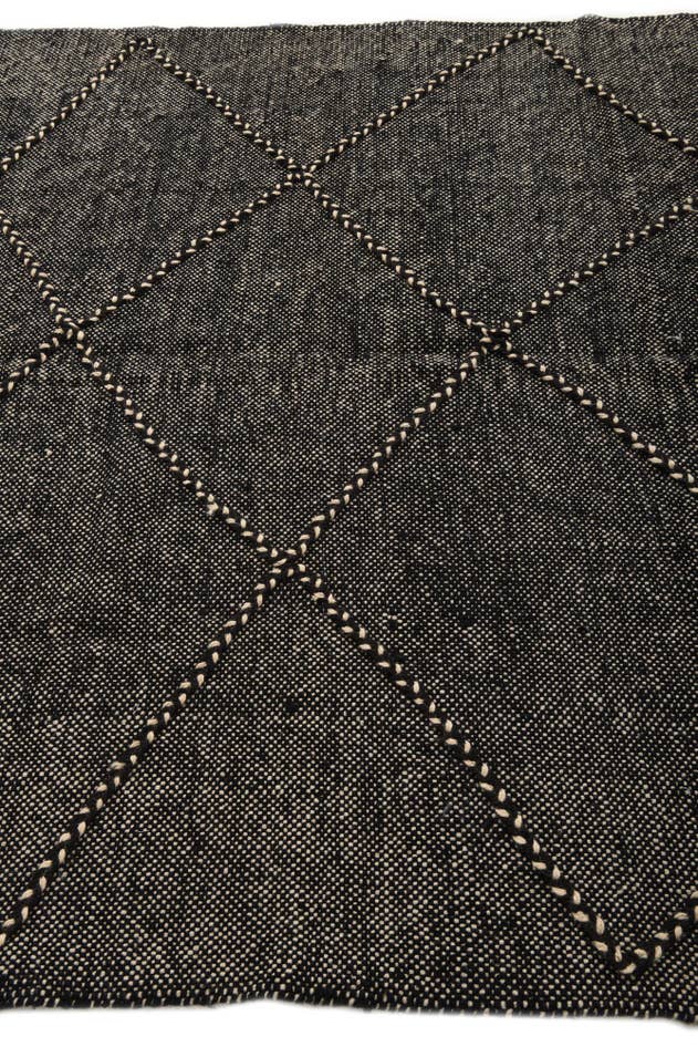 Detail image of 5' 10 x 7' 8 Hand Knotted Moroccan Wool Rug