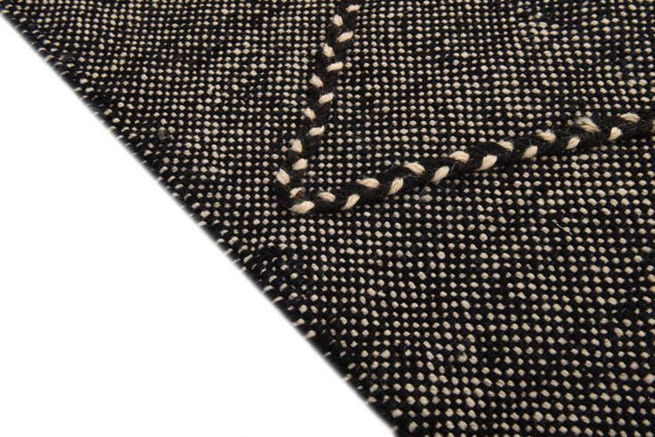 Detail image of 5' 10 x 7' 8 Hand Knotted Moroccan Wool Rug