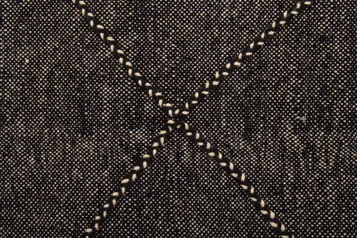 5' 10 x 7' 8 Hand Knotted Moroccan Wool Rug